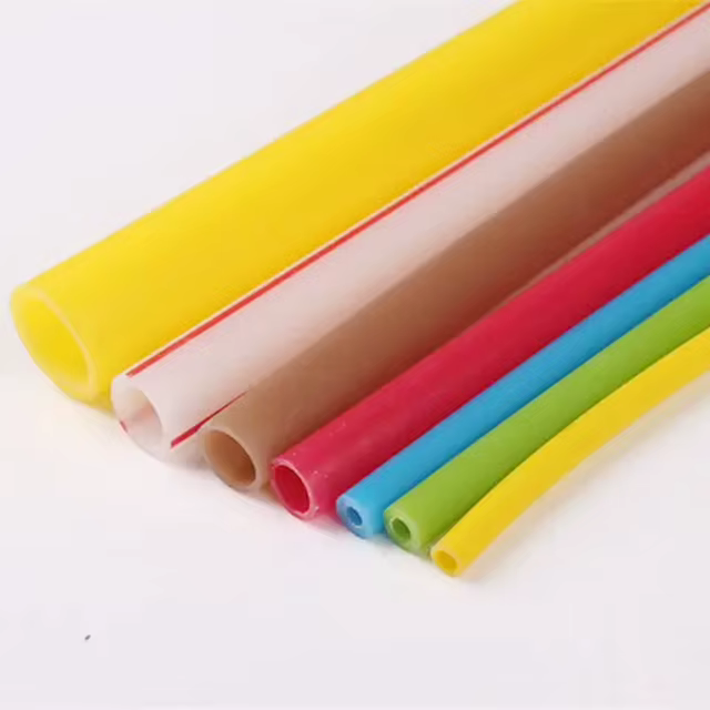 canalisation ronde en HDPE 10/8mm pour câbles à fibres optiques enfouis directement avec une épaisseur de 1mm, service de moulage en polyéthylène