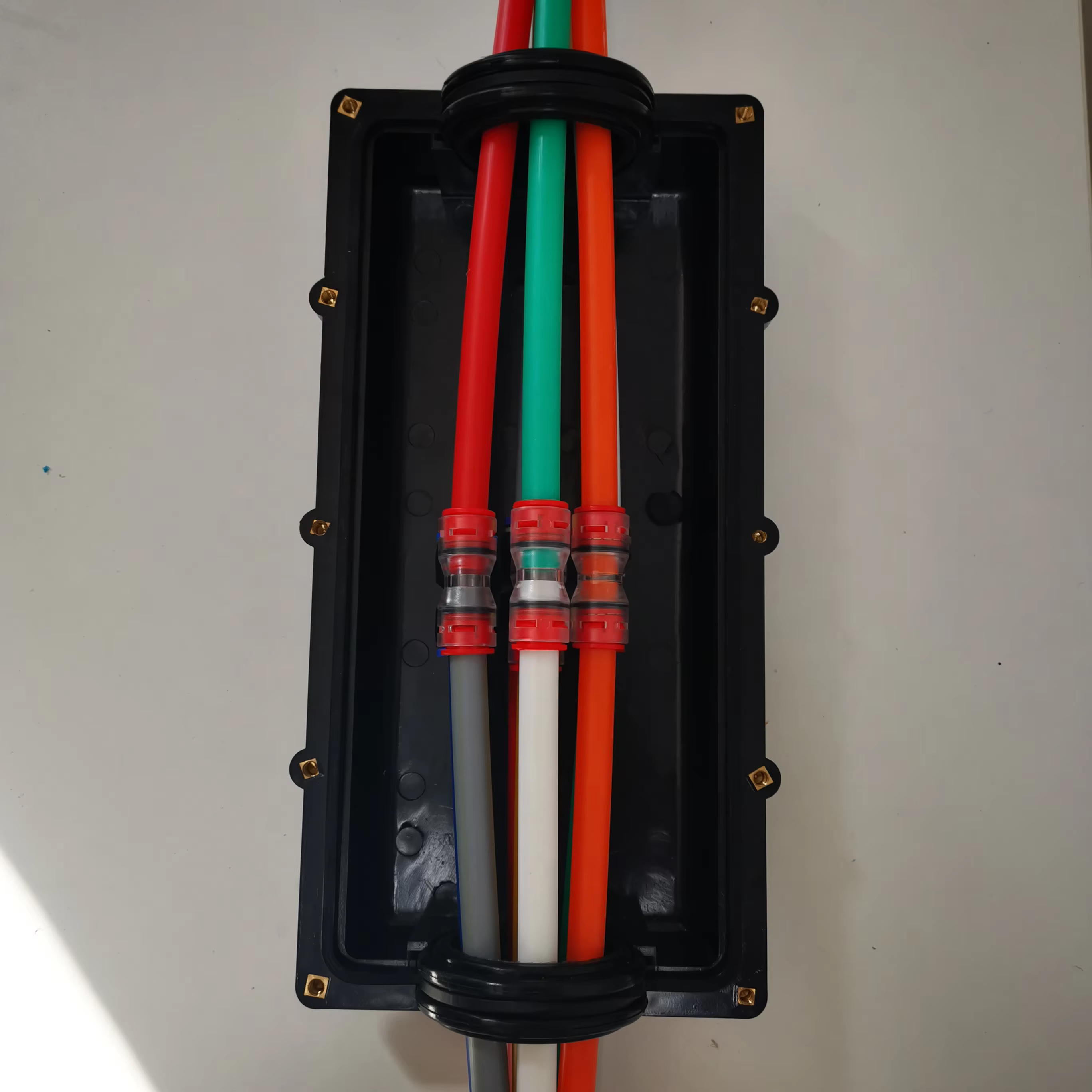FTTH Micro Tube Distribution Closure Micro  Branch Cable Distribution Closure For Protect Micro Duct Jointing Applications details